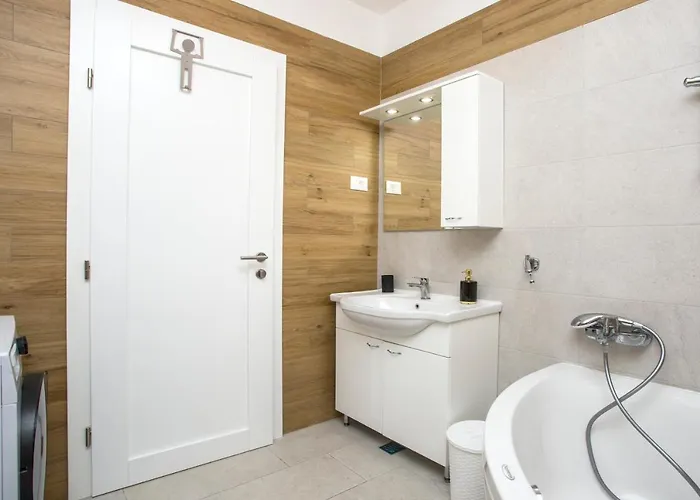 Your Own Apartamento