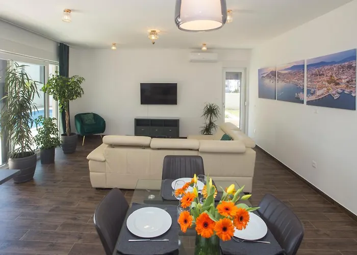 Your Own Apartman